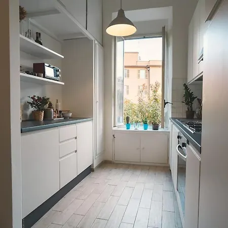 Vaticano/trastevere Floreal Apartment Rome
